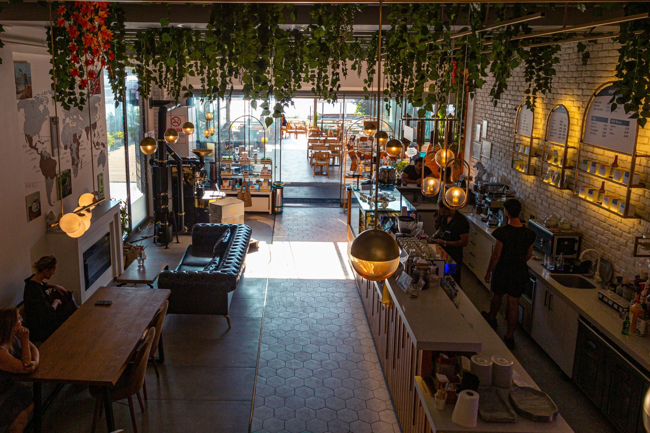 The dining room at Nexlo Bistro Thamel